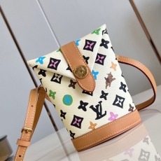 LV Bucket Bags